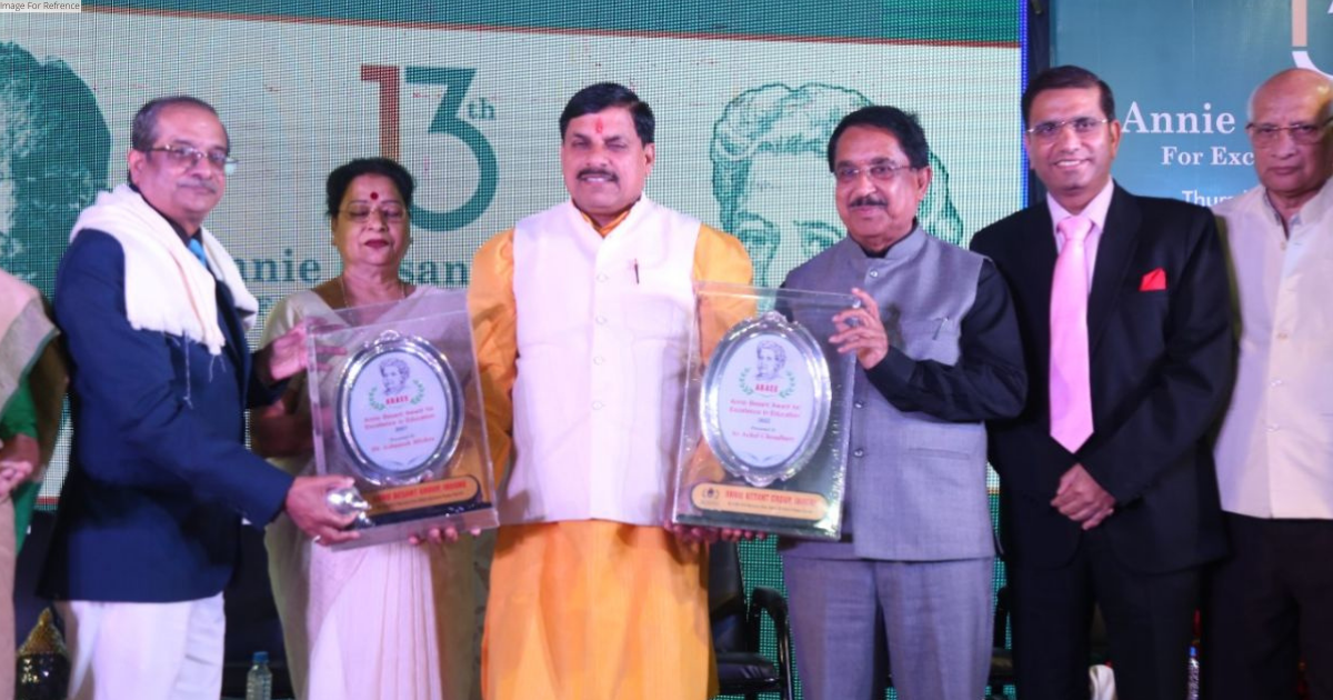Annie Besant Award for Excellence in Education 2022 Awarded to Ar. Achal Choudhary & Dr. Ashutosh Mishra
